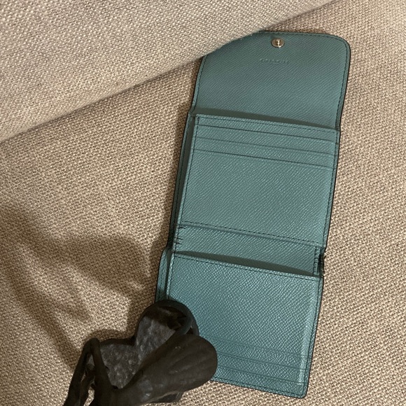 Coach Teal Leather Wallet - Picture 4 of 5
